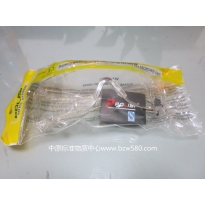 ZW3034	防护眼镜	具防紫外线功能